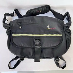 Sherpani Crossbody Black Messenger Work School Travel Diaper Bag Adjustable